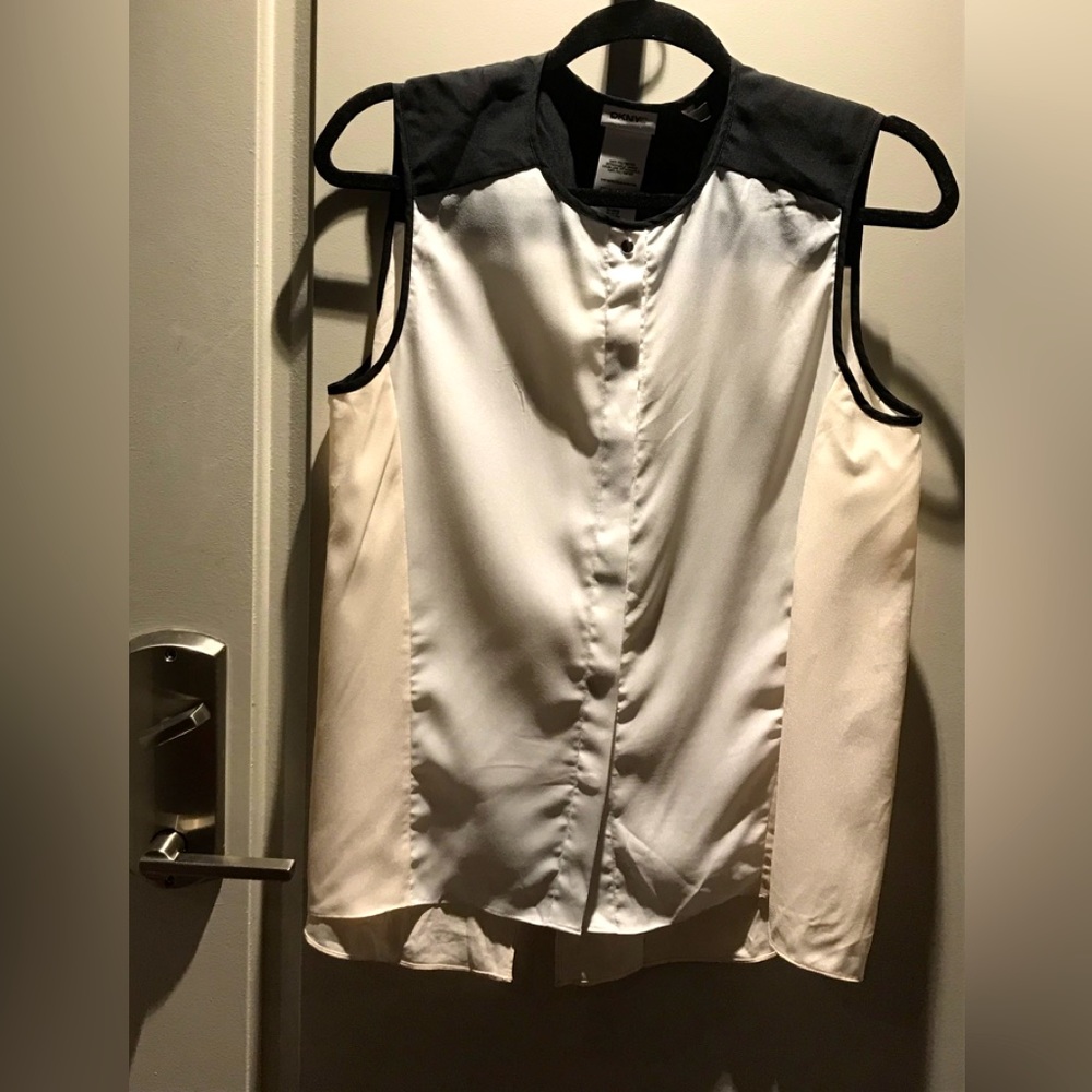DKNYC Blouse